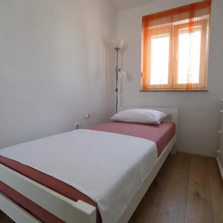 Surf & Joy - Croatia Vacation Seaview Apartment Okrug Gornji