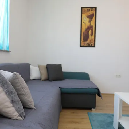 Surf & Joy - Croatia Vacation Seaview Apartment