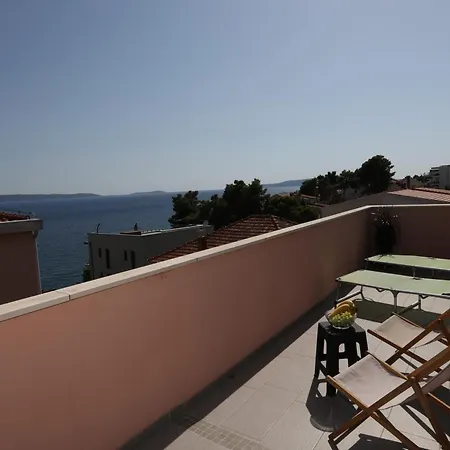 Surf & Joy - Croatia Vacation Seaview Apartment Okrug Gornji