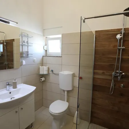 Surf & Joy - Croatia Vacation Seaview Okrug Gornji