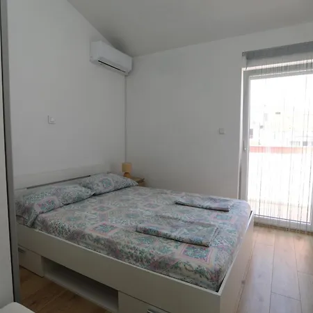 Surf & Joy - Croatia Vacation Seaview Okrug Gornji